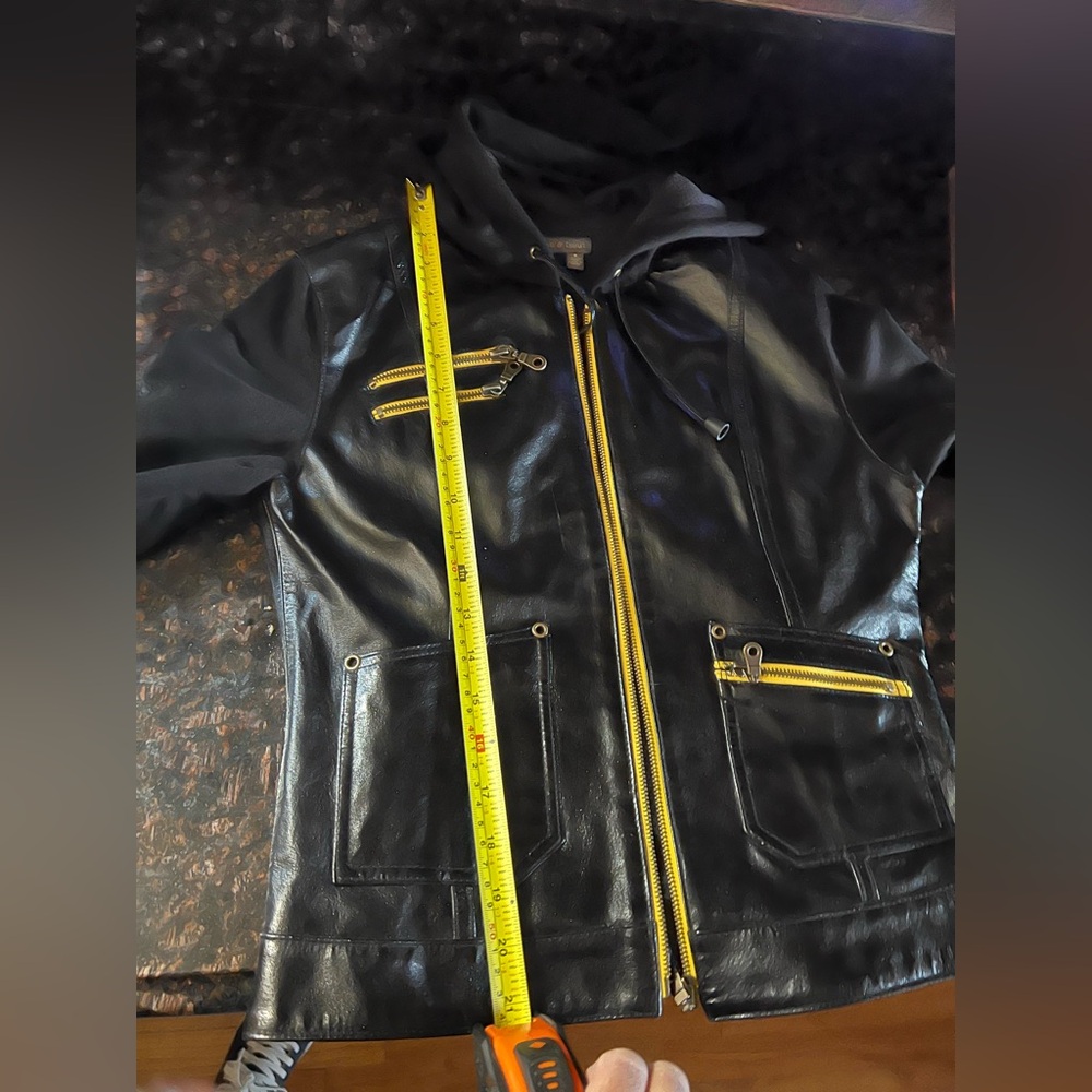 Tristan & Iseut Leather jacket - Picture 4 of 6